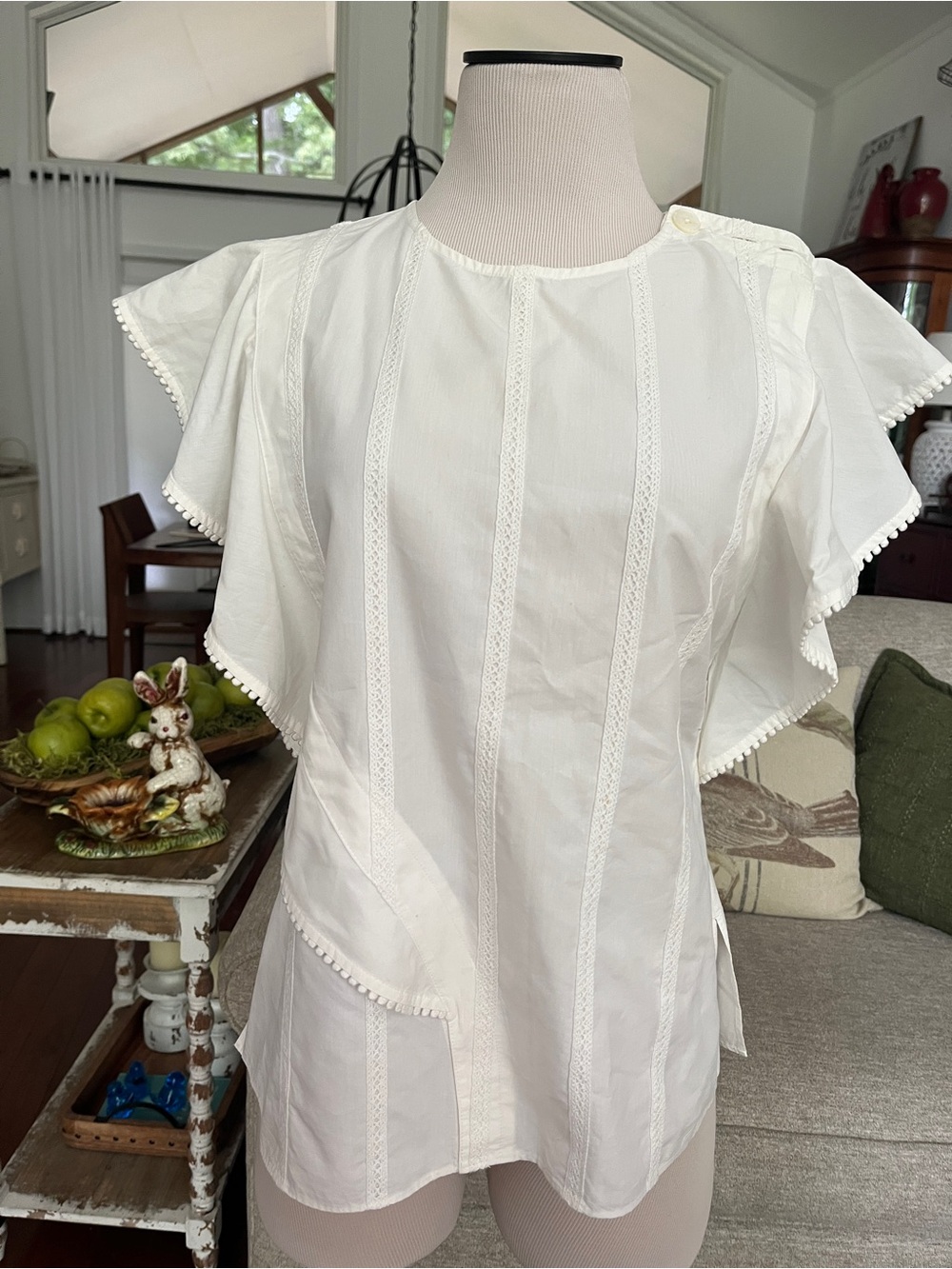 10 Crosby Derek Lam White Flutter Sleeve Lace-Panel Blouse nwot size 6